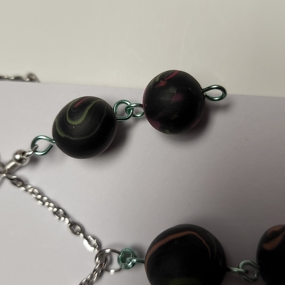 Handmade polymer clay bead earring and necklace set. - Picture 8 of 8